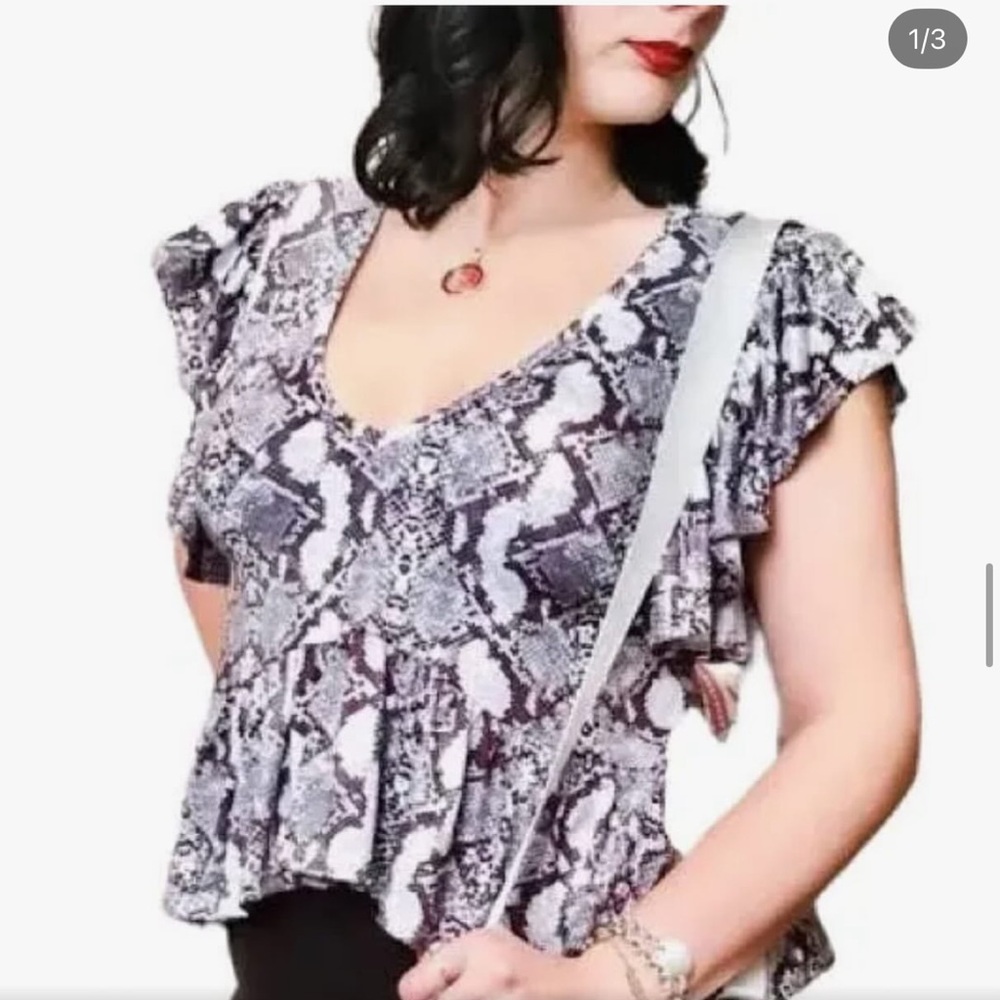 Women's Snake Print Ruffle Top